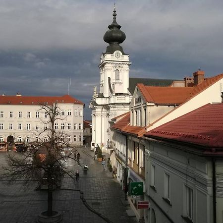 Apartament Barbara - Przy Rynku Wadowice Exteriör bild