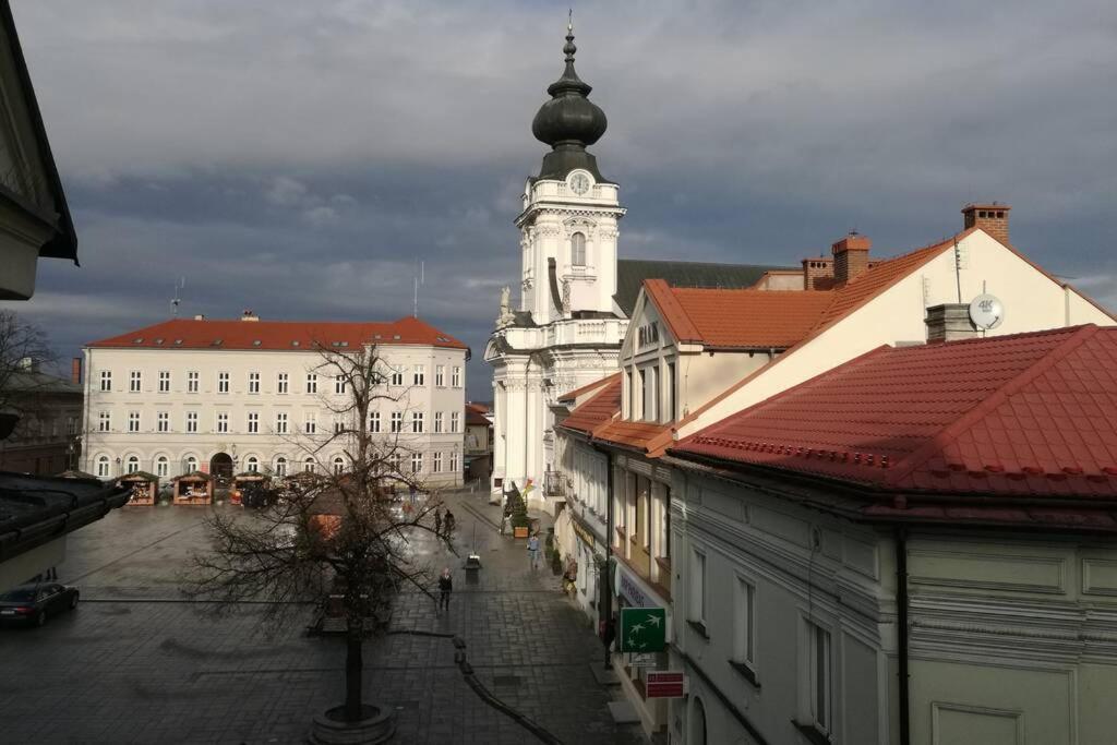 Apartament Barbara - Przy Rynku Wadowice Exteriör bild